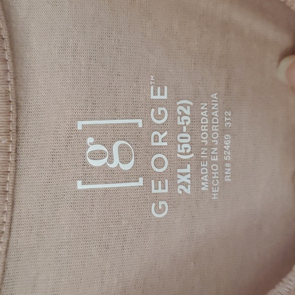 Disney  T size 2XL - Picture 3 of 5